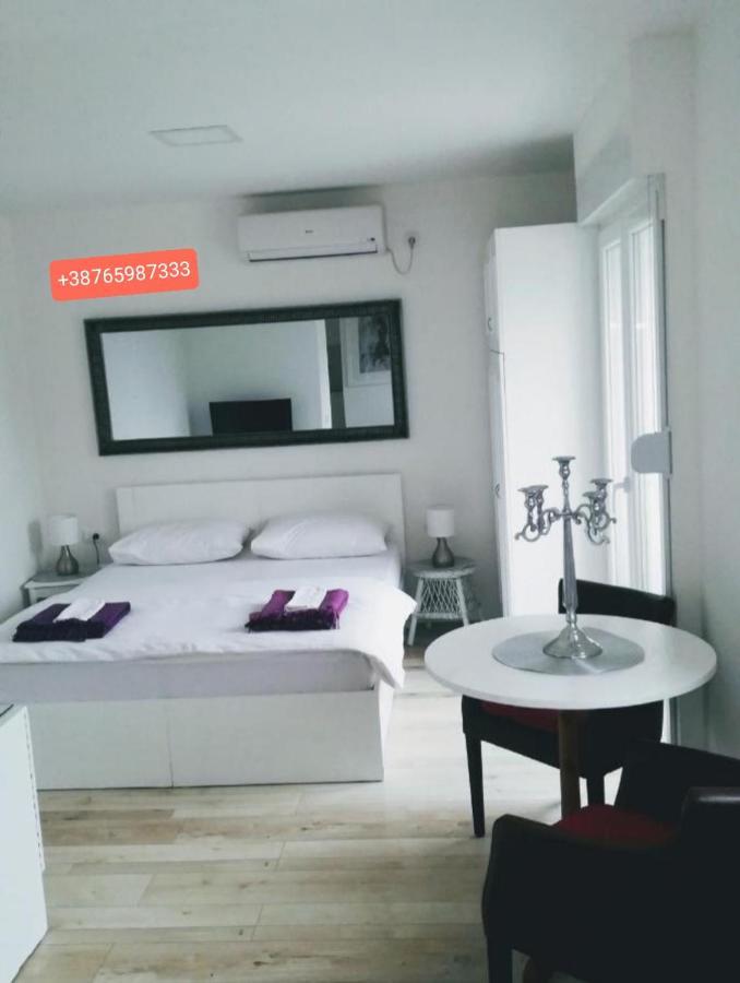 Apartman Park Требинье Экстерьер фото